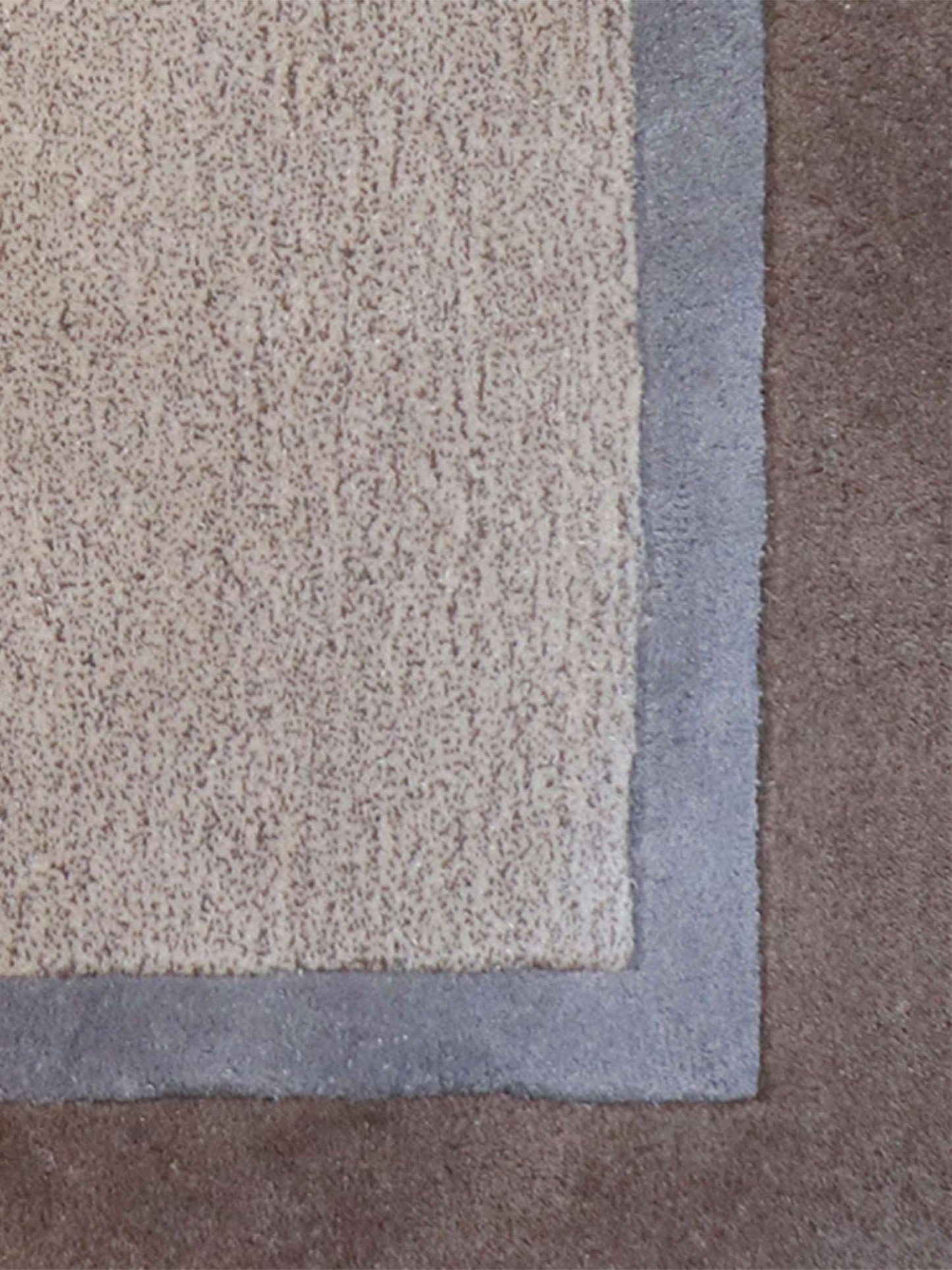 Carpet Hand Tufted 100% Woollen Beige And Brown And Grey Border - 4ft X 6ft