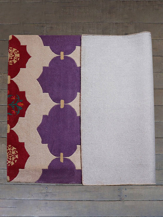 Carpet Hand Tufted 100% Woollen Pattern Bold White Ogee - 4ft X 6ft
