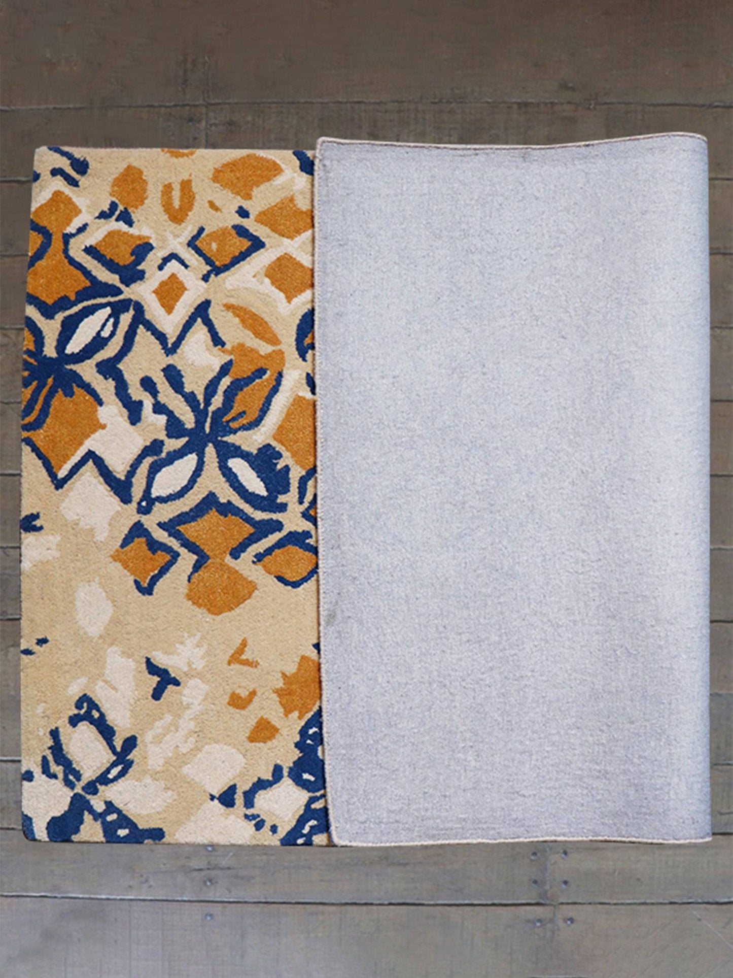 Carpet Hand Tufted 100% Woollen Beige Gold Blue Abstract - 4ft X 6ft