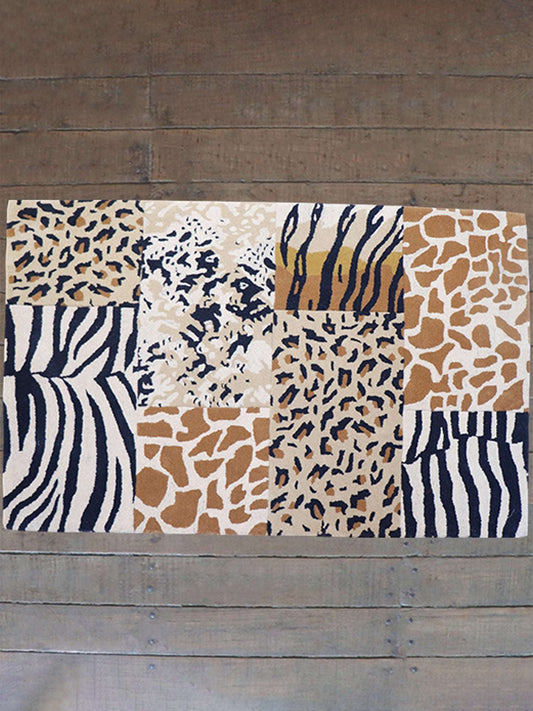 Carpet Hand Tufted 100% Woollen Patchwork Beige And Off White Animal - 4ft X 6ft