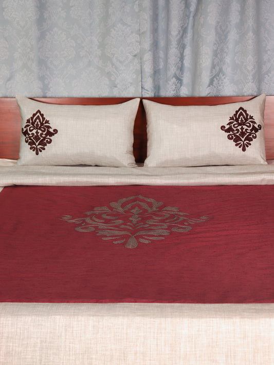 Marron colored embroidered bed quilt /comforter with 2 matching pillow covers made from cotton blended front and cotton backed quilt for king size double bed