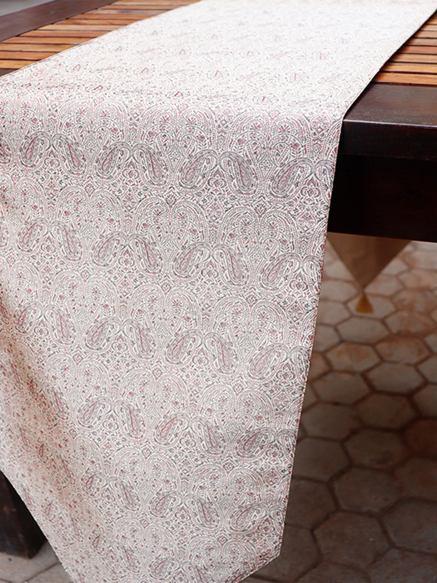 Table Runner 100% Polyester Paisley Brocade Silk Beige - 12" X 84"
