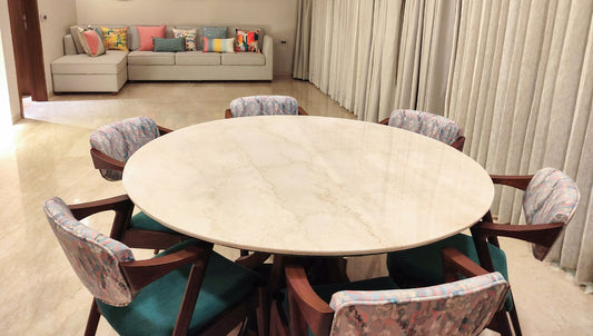 Dine with Flair: Dress Your Table with Trendy Polyester Mats and Napkins