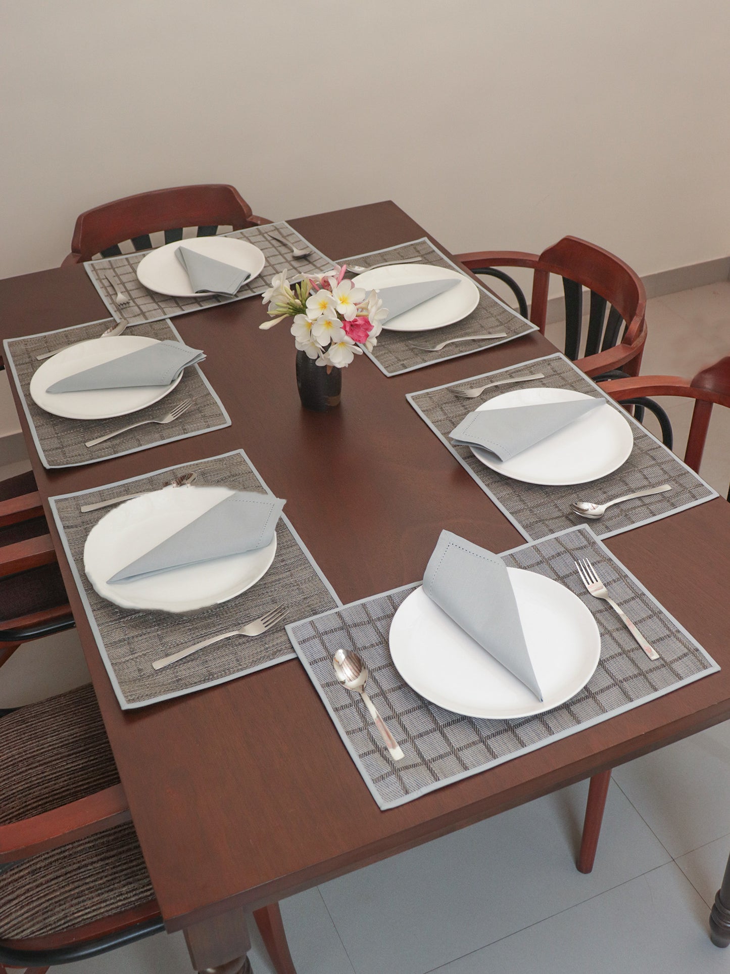 Solid Dinner Table Mats and Table Napkin | Flat Piping | Set of 6 | Grey and Blue | Polyester | Cotton | 12 Inch x 18 Inch | 16 Inch x 16 Inch