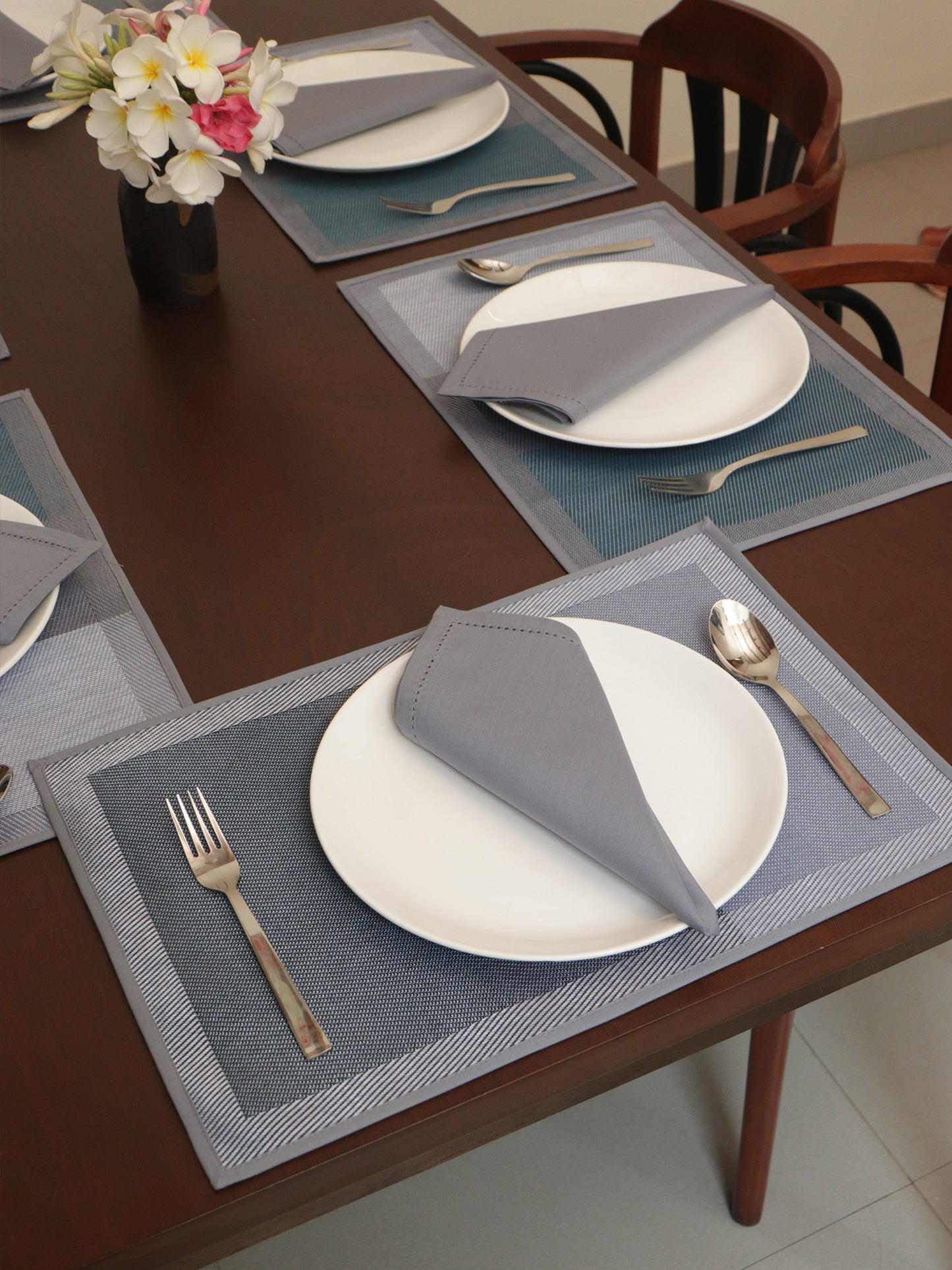 Solid Dinner Table Mats and Table Napkin | Flat Piping | Grey & Blue | Set of 6 | Polyester | Cotton | 12 Inch x 18 Inch | 16 Inch x 16 Inch