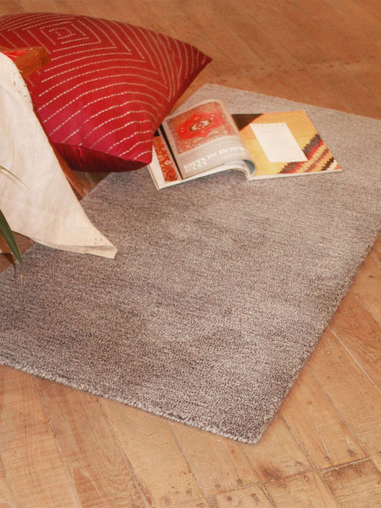 Carpet Hand Tufted 100% Woolen Grey - 2ft X 4ft