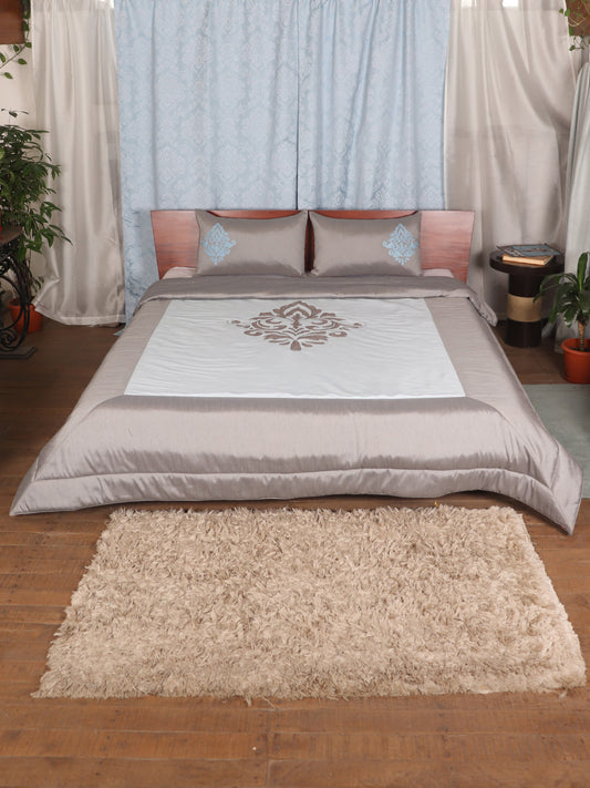 Quilt Aari With Embroidery Cotton 500TC Multi - 90" X 108", 17" X 27"